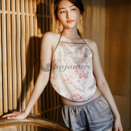 個性的なデザイン♪ 抜群の肌触り 部屋着 ポリエステル ノースリーブ 花柄  背中開き 引き紐 膝上  トップス 短パン セットアップ